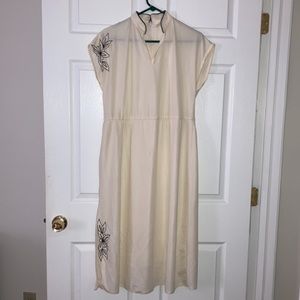 🇫🇷Vintage French Dress with Flower Cut Out